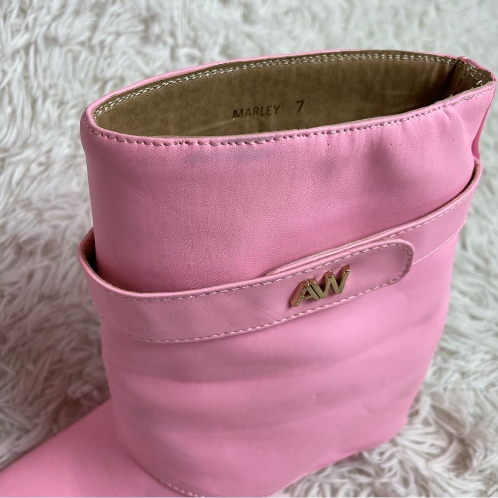 Azalea Wang Pink Foldover Ankle Boots Marley Faux Leather Dolls Kill - Picture 7 of 15